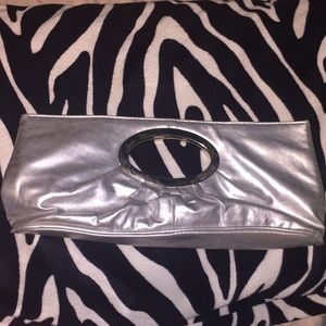 Silver clutch for a night out on the town! 👛
